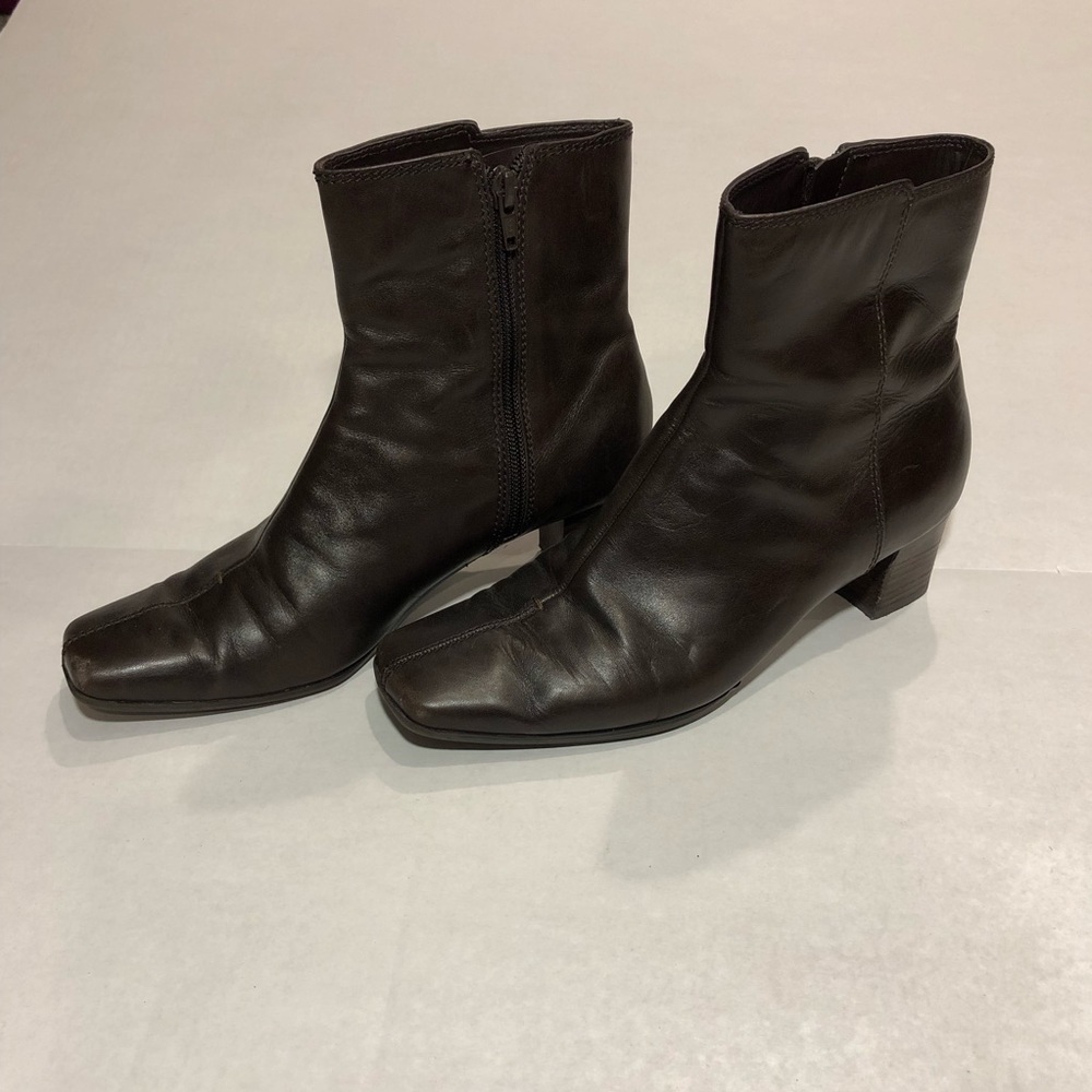 Nine West Women’s Brown Leather Ankle Boot